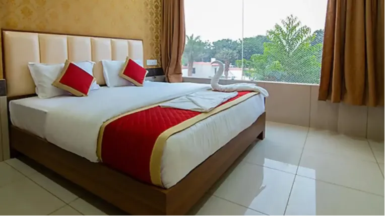 Garden View Room